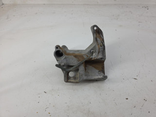 кронштейн двигателя Volvo XC60 1 поколение [рестайлинг] 2014, 2.0 л., бензин, АКПП, внедорожник 5 дв., 31330142