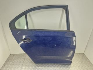 дверь задняя правая Skoda Rapid 1 поколение 2015