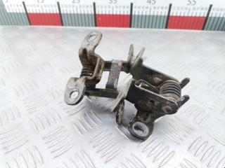 петля крышки багажника Land Rover Discovery 3 поколение 2005, 2.7 л., МКПП, внедорожник 5 дв., LR083493