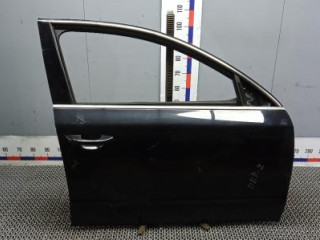 дверь передняя правая Skoda Superb 2 поколение 2010, 1.9 л., дизель, хетчбэк 5 дв.