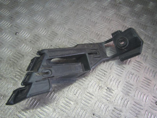 крепление бампера Volkswagen Golf 4 поколение 2005, 2.0 л., бензин, МКПП, хетчбэк 5 дв., 1K6807394