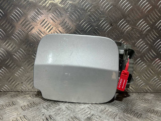 лючок топливного бака Dacia Duster 1 поколение 2013, 1.5 л., K9K 898, дизель, 6МКПП, внедорожник 5 дв.