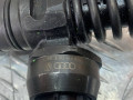 форсунка Volkswagen Golf 5 поколение 2006, 1.9 л., дизель, 038130073BN - фото №9