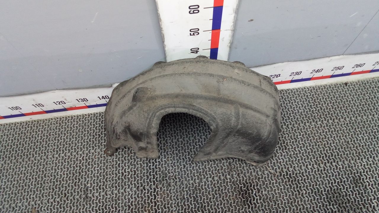 защита арок задняя правая (подкрылок) Toyota C-HR 1 поколение AX10 2017, 1.2 л., бензин - фото №1