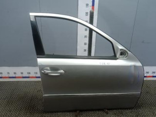 дверь передняя правая Mercedes-Benz E-Класс W211/S211 2005, 2.2 л., дизель, седан