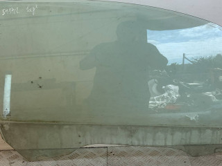 стекло двери передней правой Mitsubishi Colt 6 поколение (Z30) [рестайлинг] 2008, 1.3 л., бензин, МКПП, хетчбэк 5 дв.