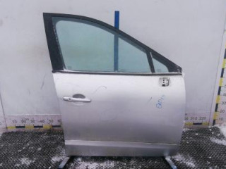 дверь передняя правая Renault Scenic 3 поколение 2011, 1.9 л., DCi, дизель, МКПП, минивэн