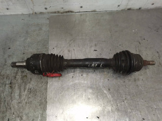 полуось передняя левая (приводной вал, ШРУС) Mercedes-Benz A-Класс W168 1999, 1.4 л., бензин, робот, хетчбэк 5 дв.