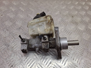 цилиндр тормозной главный Renault Duster 1 поколение 2013