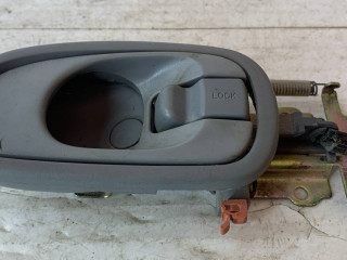 ручка внутренняя передняя правая Kia Shuma 1 поколение 1999, K9A458331