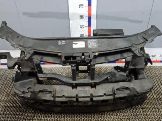 передняя панель крепления облицовки (телевизор) Volkswagen Passat B6 2006, 2.0 л., дизель, седан