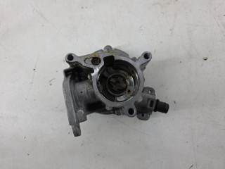 насос вакуумный Volkswagen Passat B7 2013, 1.8 л., TFSI, CDAA, бензин, серебро, передний привод, правый руль, 06J145100F