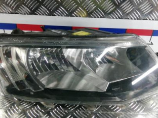 фара правая Skoda Octavia 3 поколение (A7) 2014, 1.6 л., TDi, дизель, МКПП, хетчбэк 5 дв.