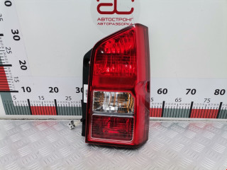 фонарь задний правый Nissan Pathfinder R51 2005, 2.5 л., МКПП, внедорожник 5 дв., 26550EB30D