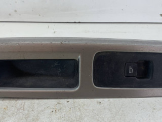 кнопка стеклоподъемника Volvo V50 1 поколение 2005, 2.4 л., бензин, МКПП, универсал, 03451300, 30658448, 8679669