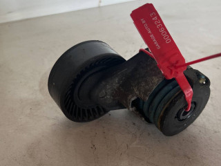 Натяжитель ремня агрегатов Renault Megane 2 поколение 2003, 1.5 л., K9K 722, дизель, 5МКПП, хетчбэк 5 дв.