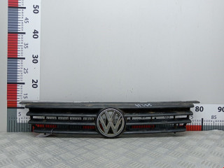 решетка радиатора Volkswagen Polo 3 поколение 1997, 1.4 л., АКПП, хетчбэк 3 дв., 6N0853653B