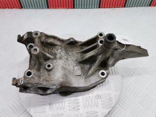 кронштейн генератора Honda CR-V 2 поколение 2003, 2.0 л., МКПП, внедорожник 5 дв.