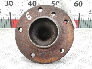 ступица передняя BMW 2008, 2.0 л., МКПП, хетчбэк 5 дв., 31216765157