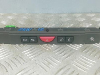 кнопка аварийной сигнализации Land Rover Range Rover Sport 1 поколение 2005, 2.7 л., дизель, АКПП, внедорожник 5 дв., YUL500570WUX