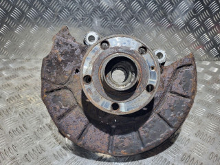 ступица передняя левая Volkswagen Passat B6 2007, 2.0 л., BMR, дизель, 6МКПП, универсал