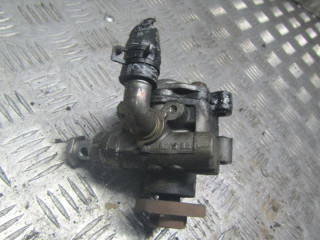 насос гидроусилителя руля Volkswagen Golf 3 поколение 2000