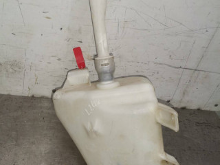 бачок омывателя Nissan Primera P12 2004, 2.0 л., бензин, АКПП, бордо, седан