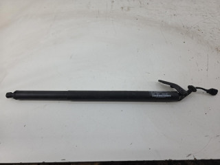 амортизатор крышки багажника (3-5 двери) BMW 2 серия Active Tourer F45 2015, 1.8 л., 7365979