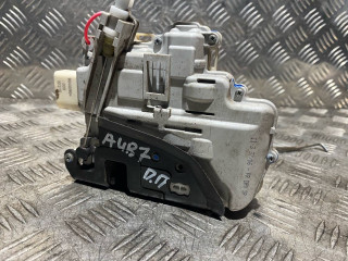 замок двери передней правой Audi A4 B7 2006, 2.0 л., ALT, бензин, 5МКПП, седан, 8E2837016AA