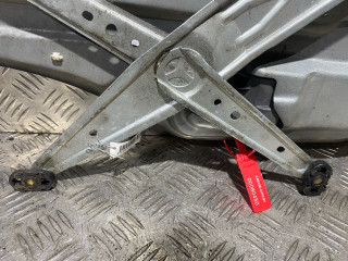 стеклоподъемник передний левый Renault Laguna 1 поколение 1994, хетчбэк 5 дв.