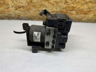 блок ABS Kia Sorento 2 поколение 2012, 2.0 л., дизель, АКПП, 589102P800