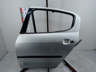 дверь задняя левая Peugeot 407 1 поколение 2005, 2.2 л., МКПП, седан, 9006H5