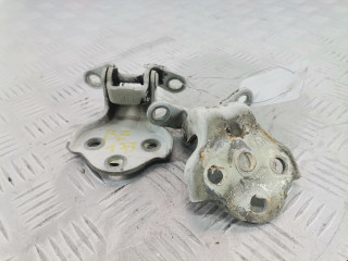 петля двери Chevrolet Nubira 1 поколение 2007, 2.0 л., МКПП, универсал, 96547421