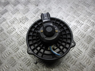 моторчик печки Mazda 6 GG 2002, 2.3 л., бензин, МКПП, хетчбэк 5 дв., GJ6BA023J7