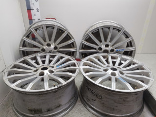 диск литой Land Rover Discovery 3 поколение 2005, 2.7 л., МКПП, внедорожник 5 дв., LR014979