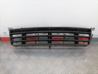 заглушка (решетка) в бампер Audi A6 4B/C5 [рестайлинг] 2001, 2.4 л., АКПП, универсал, 4B0807683F