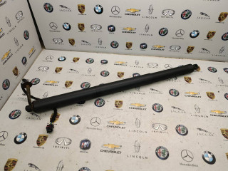 амортизатор крышки багажника (3-5 двери) Porsche Macan 1 поколение [рестайлинг] 2020, 2.9 л., бензин, АКПП, 95B827851F