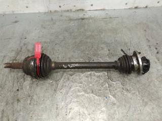 полуось передняя левая (приводной вал, ШРУС) Volkswagen Caddy 2 поколение 1999, 1.9 л., SDi, AEY, дизель, 5МКПП, фургон