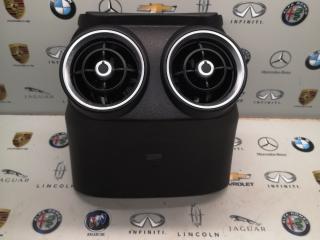 дефлектор обдува салона Alfa Romeo 2018, 2.0 л., бензин, АКПП, полный привод, 1561101470