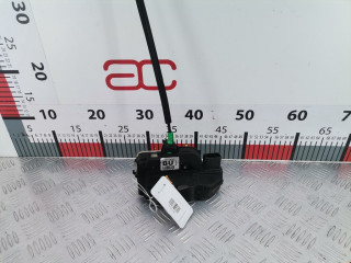 замок двери задней левой Chevrolet 2014, 1.6 л., МКПП, универсал, 71752216