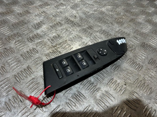 блок управления стеклоподъемниками BMW 5 серия E60/E61 2004, 2.2 л., бензин, 6МКПП, седан, 6951924