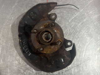 ступица передняя правая Toyota Corolla 9 поколение (E120/E130) [рестайлинг] 2004, 1.4 л., 1ND-TV, дизель, 5МКПП, хетчбэк 5 дв.