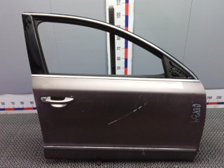 дверь передняя правая Skoda Superb 2 поколение 2011, 2.0 л., дизель, хетчбэк 5 дв.