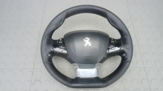 руль Peugeot 308 T9 2015, 1.6 л., дизель, МКПП, универсал - фото №1