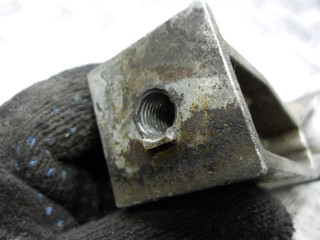 кронштейн КПП Volkswagen Sharan 1 поколение 1998, 7M0399201CA