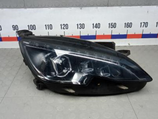 фара правая Peugeot 308 T9 2014, 1.6 л., дизель, хетчбэк 5 дв.