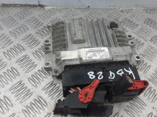 блок управления двигателем Kia Venga 1 поколение 2011, 1.4 л., CRDi, дизель, МКПП, хетчбэк 5 дв., 28305510, 391302A302, 98YN502MCWEHIA01
