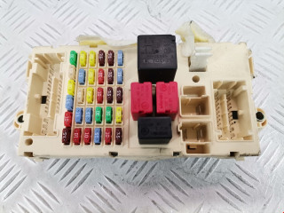 блок предохранителей Maserati Quattroporte 5 поколение 2006, 4.2 л., робот, седан, 501210100090