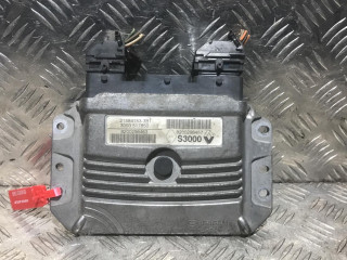 блок управления двигателем Renault Megane 2 поколение 2004, 1.6 л., бензин, МКПП, 8200298457, 8200298463, 21584153-3B1, 517850
