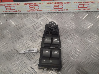 блок управления стеклоподъемниками BMW 7 серия E65/E66/E67 2003, 3.0 л., АКПП, седан, 61316915008